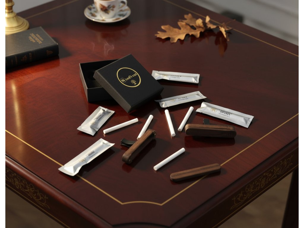 Aroma Difuzér do auta WoodVent - Metal Black + Vůně